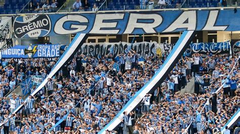 90 ответов 19 ретвитов 626 отметок. Geral do Grêmio contra o Universidad Católica - YouTube