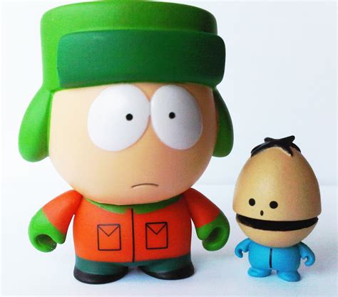 Kyle broflovski and stanley marsh from south park!!! My Kidrobot Score!: 2011 South Park Kidrobot "Kyle & Ike ...