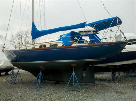 1977 Bristol 40 Sail Boat For Sale Boats For Sale Boat Sailing