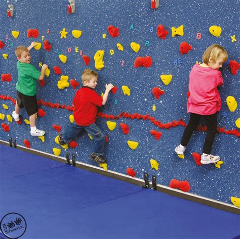 Wee Kidz Traverse Climbing Wall In 2021 Heavy Work Activities For