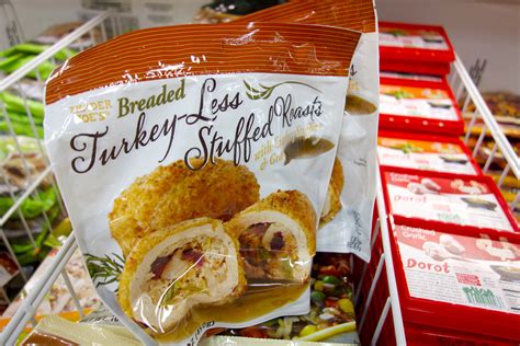 9 Of The Best Thanksgiving Items At Trader Joes