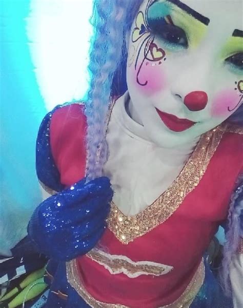 Pin By Bubba Smith On Art Female Clown Halloween Clown Cute Clown
