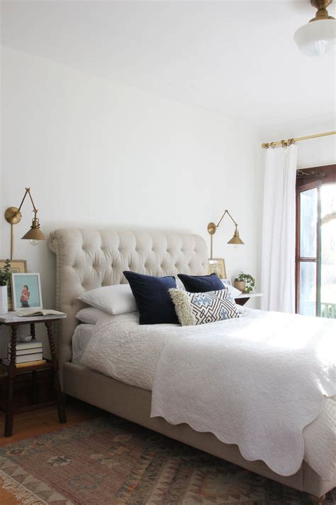 20 Master Bedroom Wall Sconces Ideas