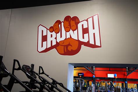 Crunch Fitness Opens Today | KSNT 27 News