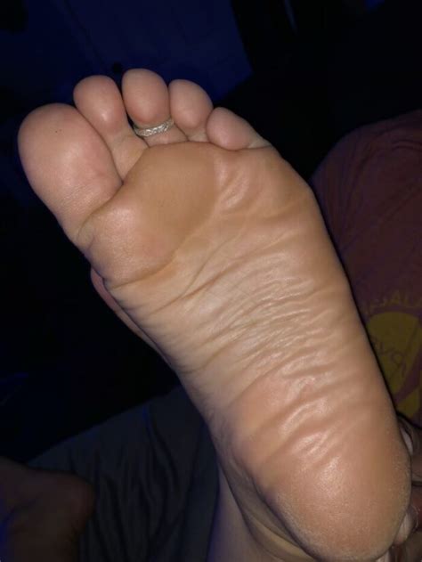 Big Amateur Feet Showyourfoot