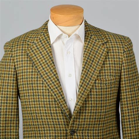 1960s Mens Tweed Jacket In Gold Houndstooth Style And Salvage