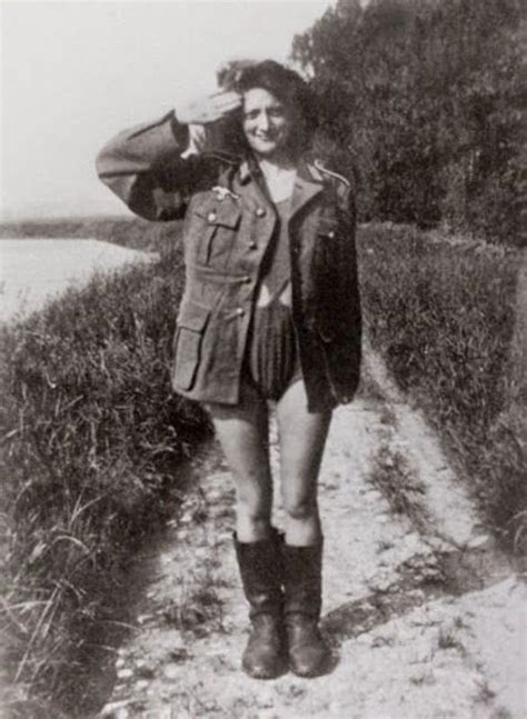 26 Pictures Some Are Shocking Of Nazi Collaborator Girls In World War