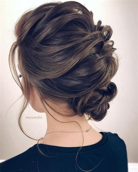 10 Updos For Medium Length Hair Prom And Homecoming Hairstyle Ideas 2021
