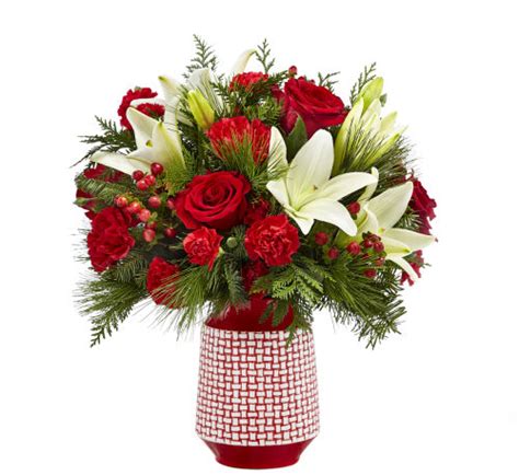 Ftd Christmas Arrangements · Ftd Sweet Joy Bouquet Ch19fa · Canada