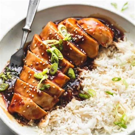 This baked teriyaki chicken is made with homemade teriyaki sauce is packed with flavor and the chicken breast comes out perfectly juicy every time. Best Ever Baked Teriyaki Chicken | Creme De La Crumb