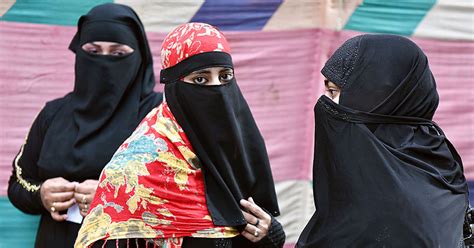 Women Too Have The Right To Give Triple Talaq To Their Husbands Muslim Law Board Tells Supreme