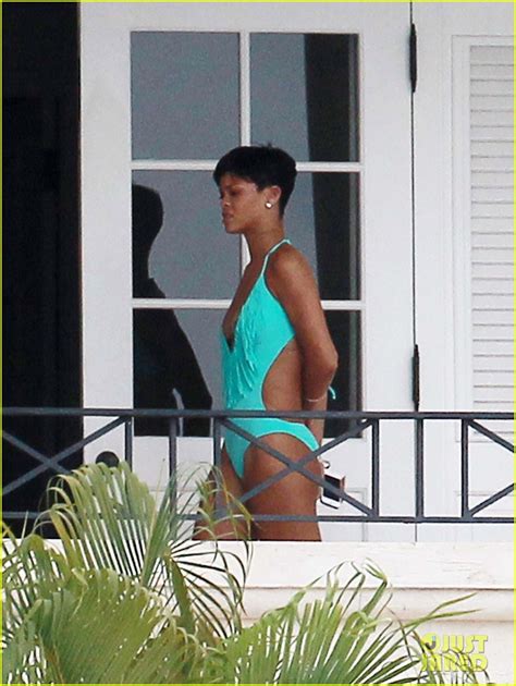 Rihanna Sexy Swimsuit In Barbados Photo Bikini Rihanna