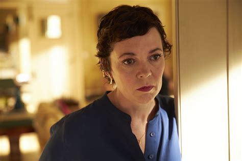 Olivia Colman Knows What Shes Doing Even When She Doesnt Esquire
