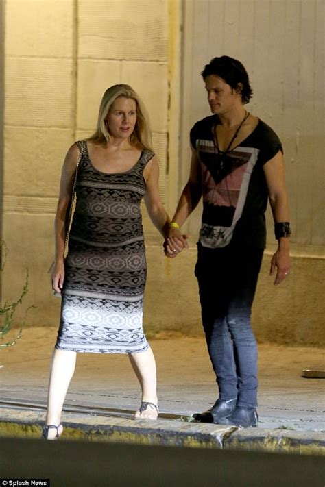 pregnant abi titmuss and husband ari welkom in la daily mail online