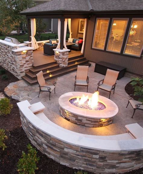 55 Graceful Outdoor Fireplaces Ideas For Backyard Backyard Seating Patio