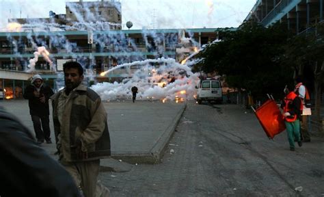 Pictorial Essay Israeli White Phosphorus Bombing Of Un School And War