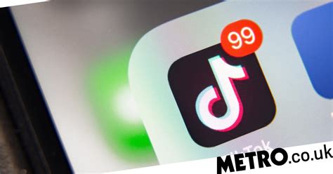 Tiktok Bans Weight Loss And Fasting Adverts Over Eating Disorder Fears