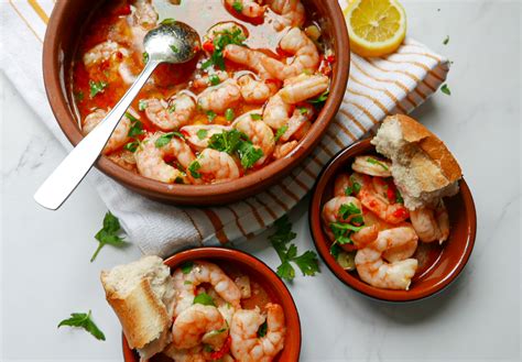 AUTHENTIC Spanish Prawns With Garlic Cook Simply