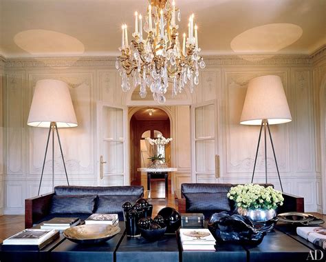 12 Unforgettable Living Spaces In Paris Chic Apartment Decor