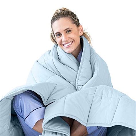 The 7 Best Cooling Weighted Blankets For 2022