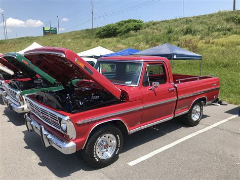 F 100 Grand National Show At Pigeon Forge Ford Truck Enthusiasts Forums