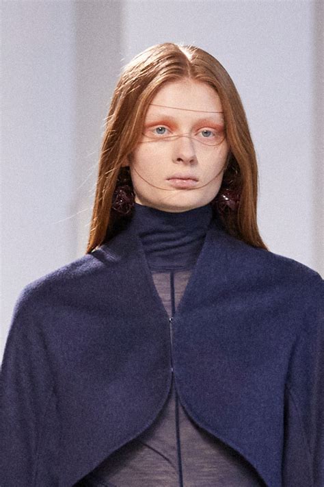 weird and wonderful beauty trend for fall 2023 [photos]