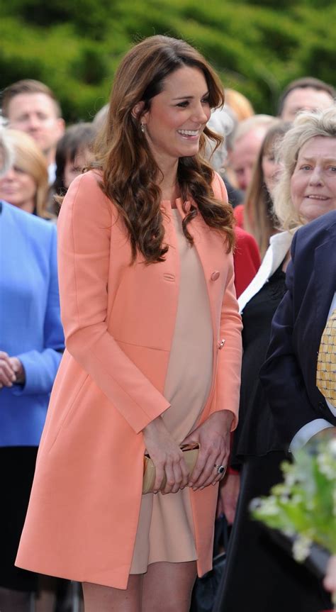 43 Photos That Show How Kate Middletons Style Has Evolved Through The