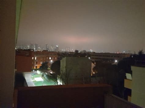 Weird orange light in the sky don't what it is ( picture taken at 11pm