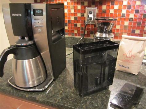 Mr Coffee 10 Cup Coffee Maker Review Pick And Brew