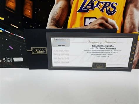 Kobe Bryant Signed Los Angeles Lakers 5x Champ 16x24 Limited Edition
