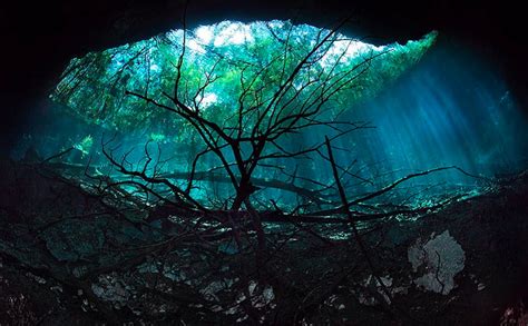 Mexicos Unbelievable Underwater River