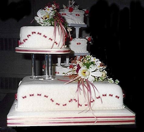 Its Your Wedding Heres Some Wedding Cake Ideas