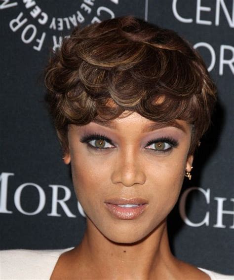 Tyra Banks Short Straight Hairstyle Try On This Hairstyle And View