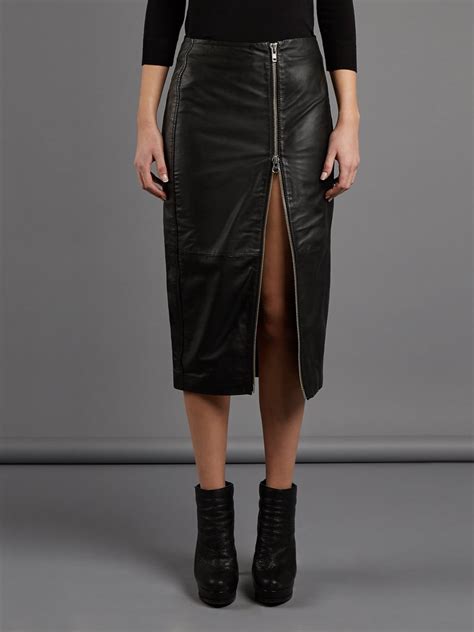Crisia Black Leather Pencil Skirt