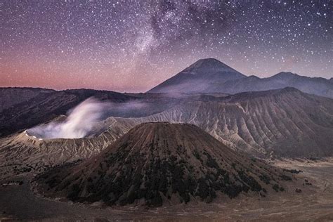 Mount Bromo Milky Way And Sunrise Astrophotography Tour 1d1n‎