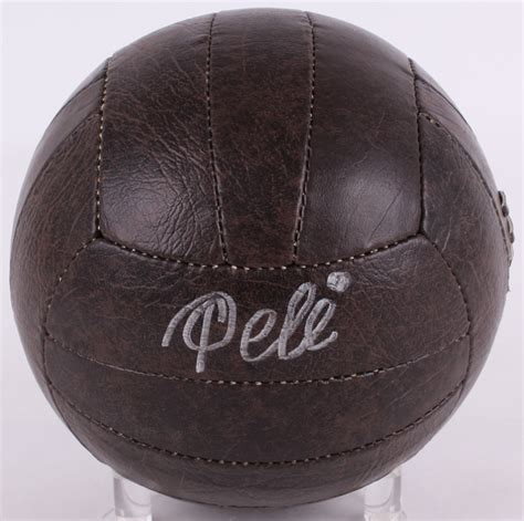 Pele Signed Throwback Soccer Ball Psa Coa Pristine Auction