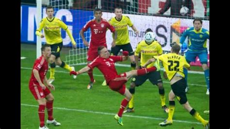 Borussia dortmund take on bayern munich in the 2020/2021 bundesliga on saturday, november 7, 2020. Bayern München gegen Borussia Dortmund 11.04.2012 Was ...