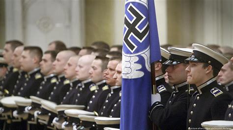 Finlandia Diam Diam Ganti Simbol Swastika Di Angkatan Udara DW 03