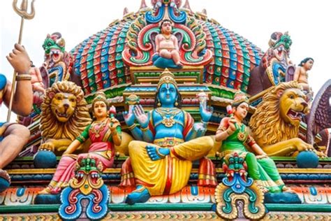 Insgesamt vier der großen religionen finden in indien ihren ursprung: Tempel und andere religiöse Gebäude in Singapur