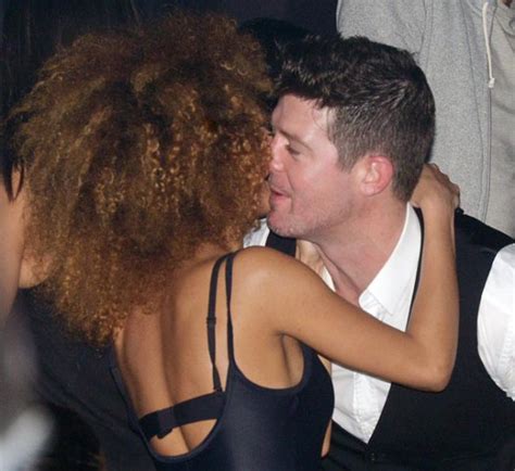 Married Robin Thicke Dirty Dances With Mystery Woman In Paris India Today