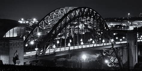 Tyne Bridge At Night Photograph By David Pringle