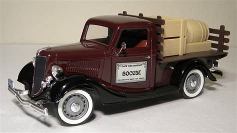 1936 Ford V8 Truck Bocuse Solido 118th Scale Diecast Model A Photo