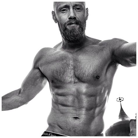 Ayrıca ridley scott 'in the martian (2015) filminde destekleyici bir rolü vardı. Aksel Hennie with the beard and body from playing Tydeus ...