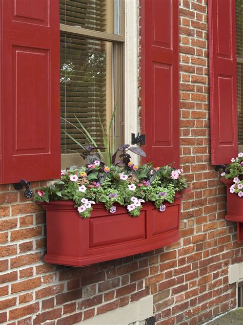 Linderski has argued that pliny described flower boxes in his naturalis historia, at 19.59. Mayne Nantucket 3' window box in red! Made in the USA! www ...