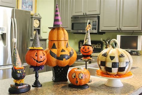 Miss Kopy Kat Vintage Inspired Halloween Folk Art
