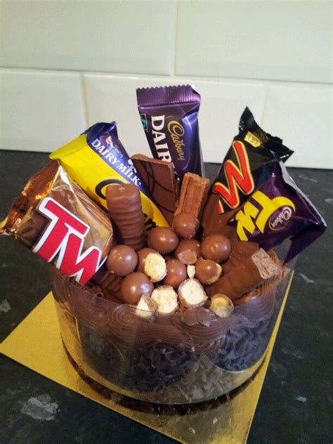 Birthday cake in a mug. Chocolate lover Birthday Cake! | My foody pins | Pinterest ...