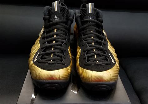 In stock and ready to ship. Nike Air Foamposite Pro Metallic Gold 624041-701 Release Date | SneakerFiles