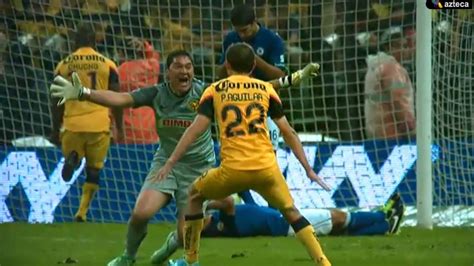 Rafael baca (cruz azul) is shown the yellow card. RESUMEN COMPLETO AMERICA VS CRUZ AZUL 2-1 FINAL VUELTA ...