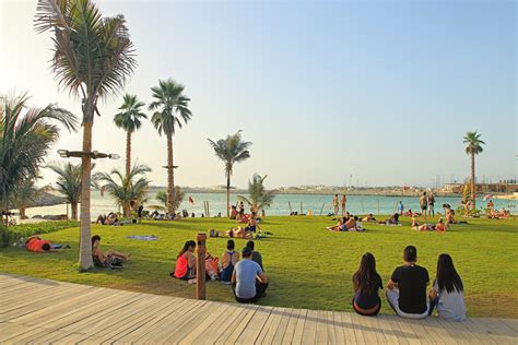 9 Ways This Dubai Beach Park Became The Worlds Smartest Park