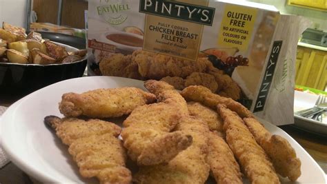 I've sampled my fair share of frozen wings, but one i had heard of being good but never tried was pinty's. Pinty's line of Gluten Free Chicken Fingers